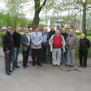 Delegation des SPD Ortsvereins und des SPD Verbundes Edertal mit den beiden Referenten MdB Ullrich Meßmer (3. v.l.)