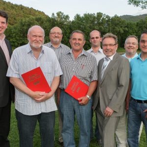 Das Bild zeigt von links: Dr. Christoph Weltecke, Hartmut Nötzel, Joachim Kranz, Günther Hankel, Ulrich Kranz, MdB Ullrich Meßmer, Karl-Heinrich Neuschäfer und Jens Hankel